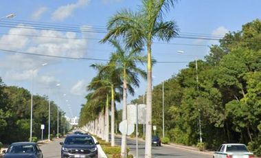 RENTA TERRENO COMERCIAL CANCÚN SUP. 300 MTS