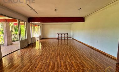 Local en renta en plaza Buena Vista campestre zona Briones Coatepec  Ver.
