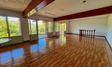 Local en renta en plaza Buena Vista campestre zona Briones Coatepec  Ver.