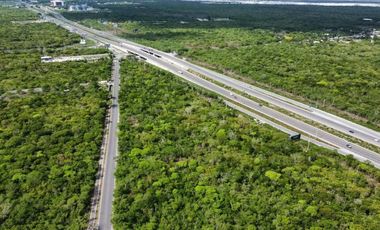 BODEGA EN VENTA EN MÉRIDA YUCATÁN SOBRE LA CARRETERA MÉRIDA-PROGRESO