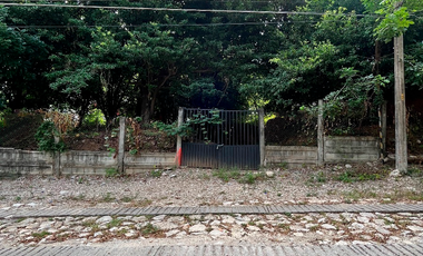 TERRENO EN VENTA EN FRACCIONAMIENTO COLINAS DEL SUR