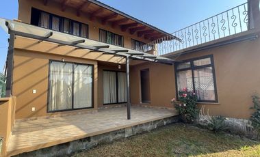 Casa en renta en San Mateo Acatitlan