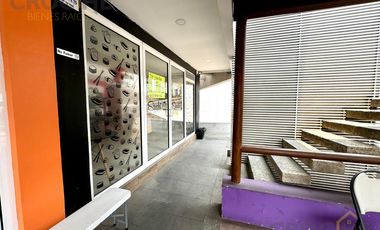 Local en renta plaza Europa Animas Xalapa