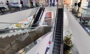 Local  en Renta en Planta Baja ubicado en Plaza Xanat