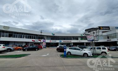 Local  en Renta en Planta Baja ubicado en Plaza Xanat