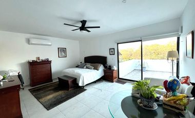 Venta Casa de 4 recámaras y Paneles Solares en Privada con Amenidades