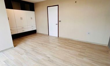 Casa en venta con diseño exclusivo en Fracc. Paseo de la Reina