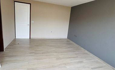 Casa en venta con diseño exclusivo en Fracc. Paseo de la Reina