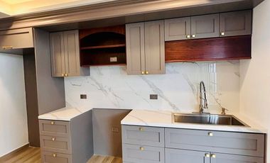 Casa en venta con diseño exclusivo en Fracc. Paseo de la Reina