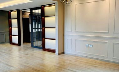 Casa en venta con diseño exclusivo en Fracc. Paseo de la Reina