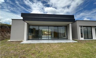VENTA CASA CAMPESTRE VIA CERRITOS - CARTAGO (PEREIRA)