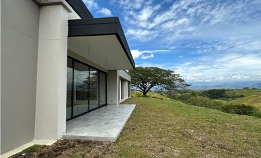 VENTA CASA CAMPESTRE VIA CERRITOS - CARTAGO (PEREIRA)