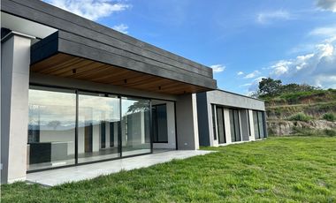 VENTA CASA CAMPESTRE PARA ESTRENAR PEREIRA VA CERRITOS - CARTAGO