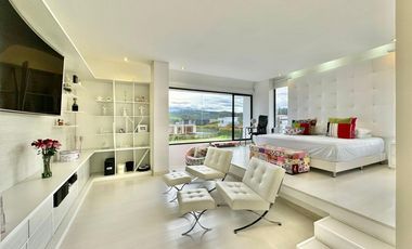 Exclusiva casa en Altos de Palmas