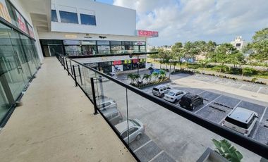 Local Comercial · Renta · Avenida 135 · Polígono Sur · Master Plaza