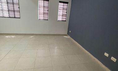 Casa en Venta Fraccionamiento Privado, 3 Recámaras, 2.5 Baños y Vigilancia 24/7