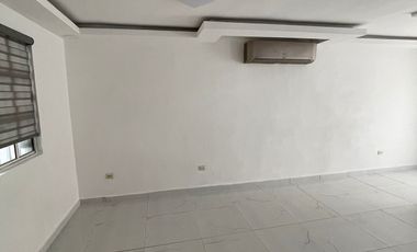 Casa en Venta Fraccionamiento Privado, 3 Recámaras, 2.5 Baños y Vigilancia 24/7