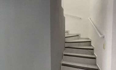 Casa en Venta Fraccionamiento Privado, 3 Recámaras, 2.5 Baños y Vigilancia 24/7