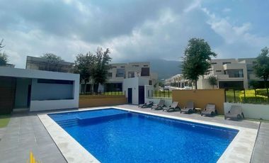 Casa en Venta en Rincón de la Sierra, García | 3 Recámaras, 3 Baños