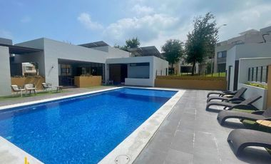 Casa en Venta en Rincón de la Sierra, García | 3 Recámaras, 3 Baños