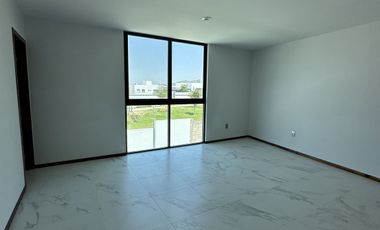 Casa en Venta en Valle Imperial dentro de coto