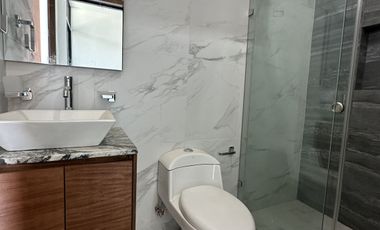 Casa en Venta en Valle Imperial dentro de coto