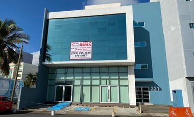 FRACC. LAS AMERICAS, Oficina en RENTA en Planta Baja, Boca del Río, cerca de Ruiz Cortines