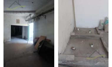 Bodega a pie de calle en una superficie de 14m x 14m