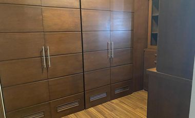 RENTA DE CASA EN FRACCIONAMIENTO CLUB DE GOLF SAN CARLOS EN METEPEC