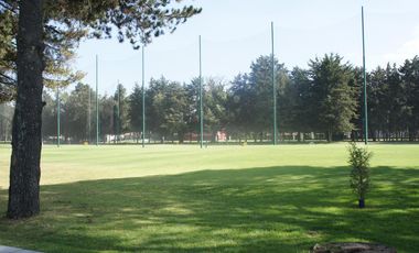 RENTA DE CASA EN FRACCIONAMIENTO CLUB DE GOLF SAN CARLOS EN METEPEC