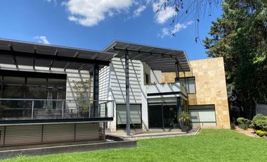 RENTA DE CASA EN FRACCIONAMIENTO CLUB DE GOLF SAN CARLOS EN METEPEC
