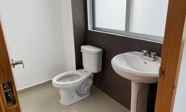FRACC. LAS AMERICAS, Oficina en RENTA en primer y segundo piso, Boca del Río, cerca de Ruiz Cortines