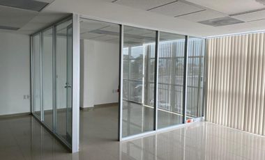 FRACC. LAS AMERICAS, Oficina en RENTA en primer y segundo piso, Boca del Río, cerca de Ruiz Cortines