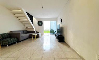 Venta y Renta  de Casa con Recámara en PB, 3 de Mayo, Emiliano Zapata Morelos