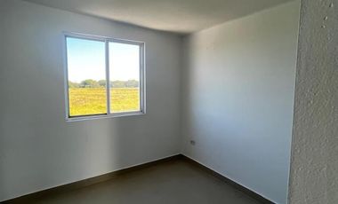 Casa en Renta de 2 niveles en Valle la Rioja, Apodaca, Nuevo León
