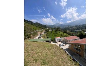 SE VENDE FINCA EN CALDAS ANTIOQUIA