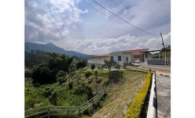 SE VENDE FINCA EN CALDAS ANTIOQUIA