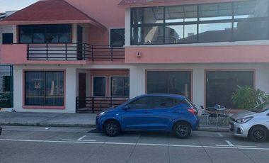 CASA EN RENTA IDEAL PARA OFICINAS, UBICADA EN BOULEVAR AVILA CAMACHO, VERACRUZ, VER