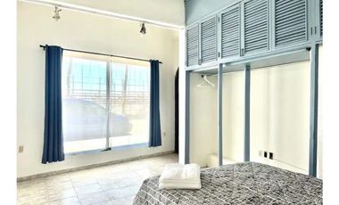 CASA EN RENTA IDEAL PARA OFICINAS, UBICADA EN BOULEVAR AVILA CAMACHO, VERACRUZ, VER