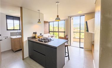 Venta apartamento amoblado frente a la represa con permiso/ Guatapé