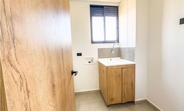 Venta apartamento amoblado frente a la represa con permiso/ Guatapé