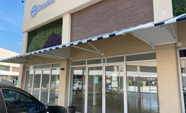 PLAZA SANTA ANA, Local comercial en RENTA de 80 m2