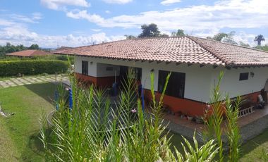 Se Vende Casa Campestre Para Turismo Montenegro Quindio 8463363