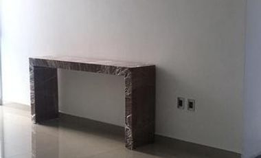 Costa de Oro Oficina Comercial EN RENTA de 300 m2 (MRO)