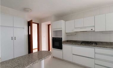 Arrienda Gran Apartamento 2 alcobas Sancancio Manizales