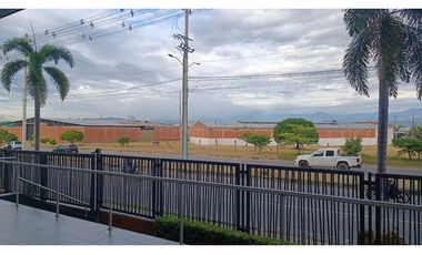 LOCAL EDIFICIO PROHUILA