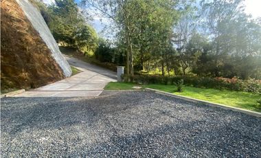 CASA EN ARRIENDO Y VENTA SECTOR EL ESCOBERO - ENVIGADO