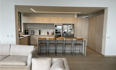 CASA EN ARRIENDO Y VENTA SECTOR EL ESCOBERO - ENVIGADO