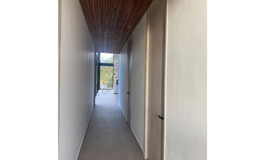 CASA EN ARRIENDO Y VENTA SECTOR EL ESCOBERO - ENVIGADO