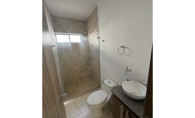 VENTA DE CASA PARA ESTRENAR EN EL B/ VILLANOVA DE MONTERIA